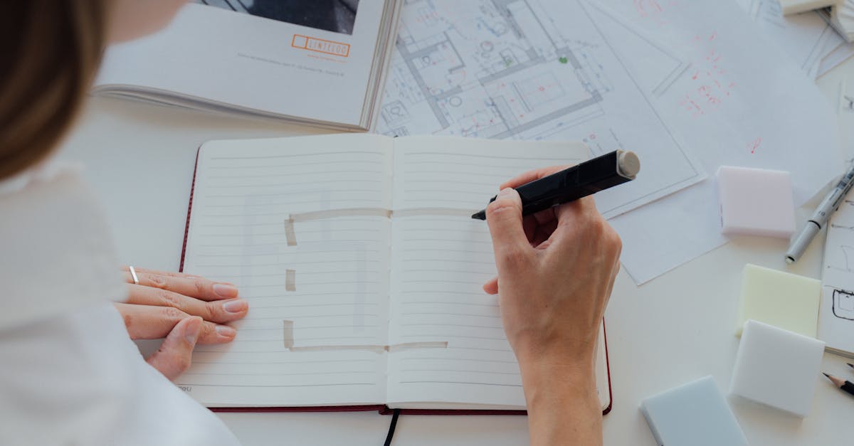 What are the Key Features of Effective Project Management MOOCs